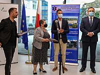 Szpital Wojewódzki w Szczecinie z nowym budynkiem Szpital Wojewódzki w Szczecinie z nowym budynkiem