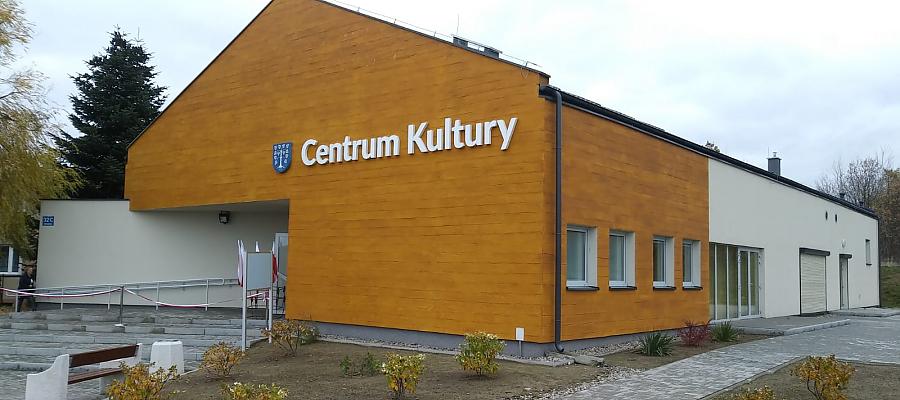 W Brzeżnie otwarto nowy budynek Centrum Kultury W Brzeżnie otwarto nowy budynek Centrum Kultury.