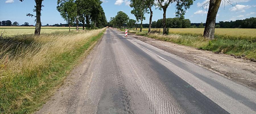  Północna obwodnica Gryfic będzie miała długości niemal 5 km i połączy drogi wojewódzkie nr 110, 109 i 105. Na zdjęciu prace na DW 109.