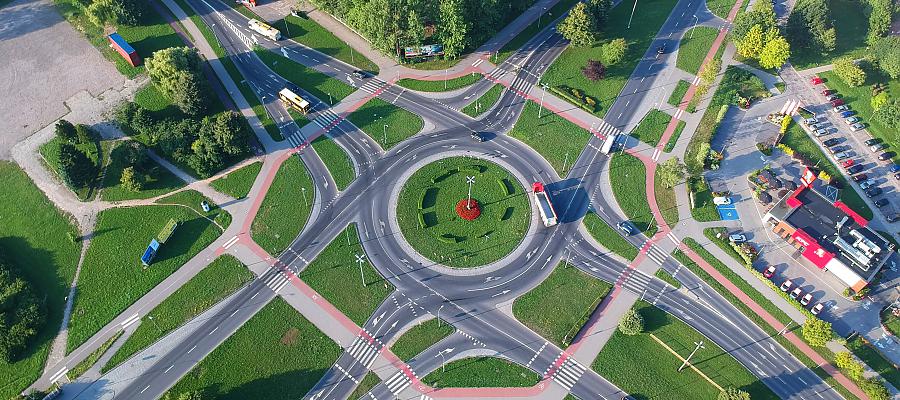 Zmiany na drogach powiatu koszalińskiego. Eurofundusze na modernizacje infrastruktury
