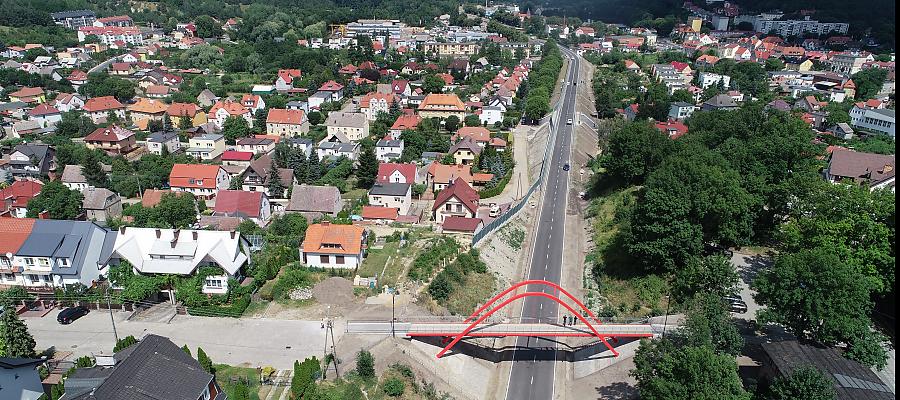 Na zdjęciu: Droga nr 151